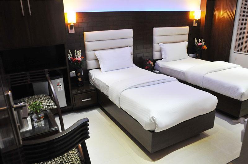 Hotel High 5 Land Δελχί Εξωτερικό φωτογραφία